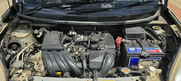 Nissan March 2016 Silver
