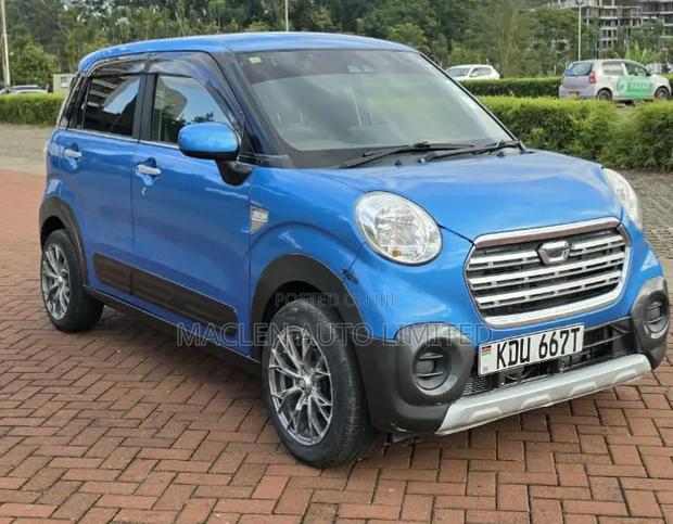 Daihatsu Cast 2018 Blue