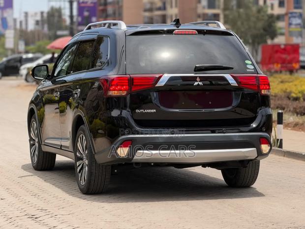 Mitsubishi Outlander 2019 Black