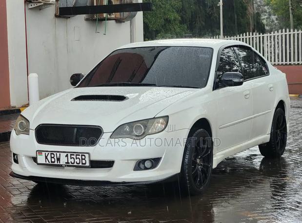 Subaru Legacy 2006 White