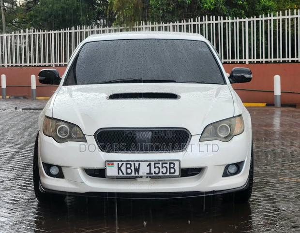 Subaru Legacy 2006 White