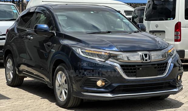 Honda Vezel 2019 Black