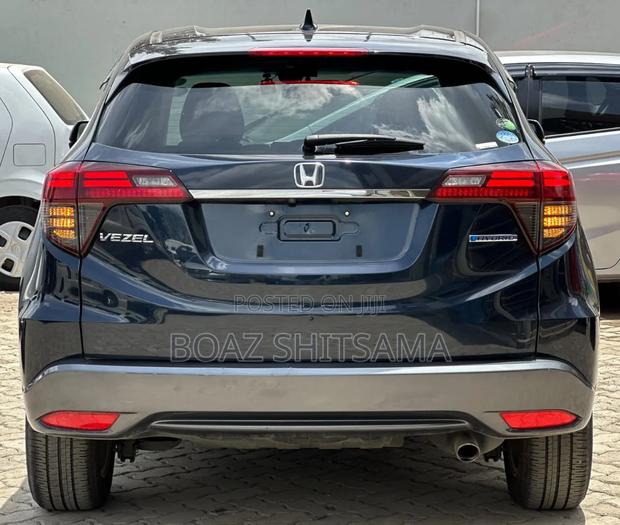 Honda Vezel 2019 Black