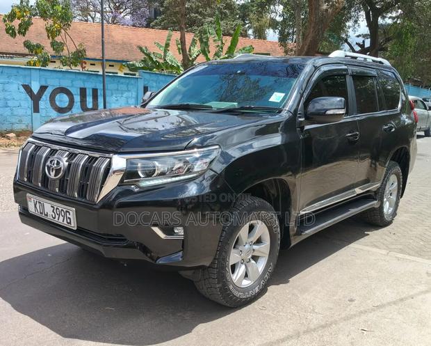 Toyota Land Cruiser Prado 2017 Black