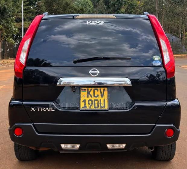 Nissan X-Trail 2012 Black