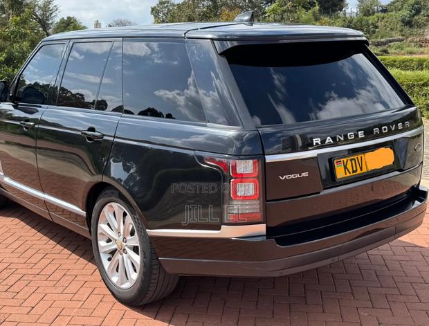 Land Rover Range Rover Vogue 2017 Black
