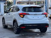 Honda Vezel 2019 White for sale