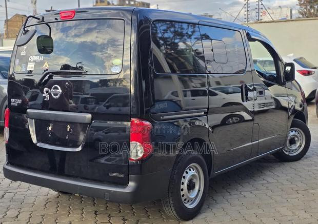 Nissan NP200 2019 Black