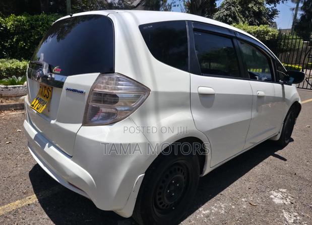 Honda Fit 2012 White