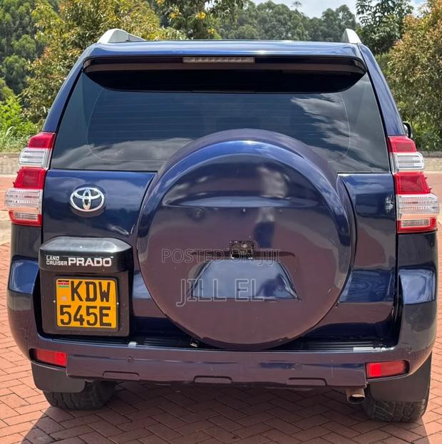 Toyota Land Cruiser Prado 2013 Blue