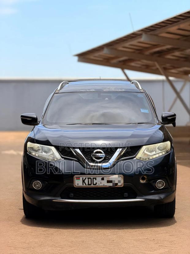 Nissan X-Trail 2014