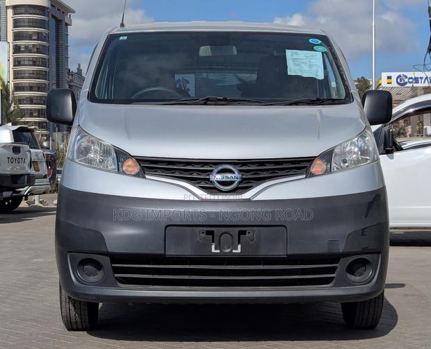 Nissan NP200 2020