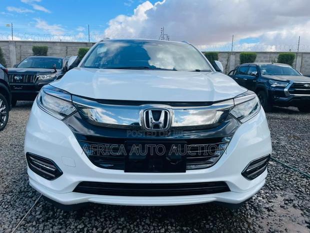 Honda Vezel 1.5 Hybrid 2WD 2019 White