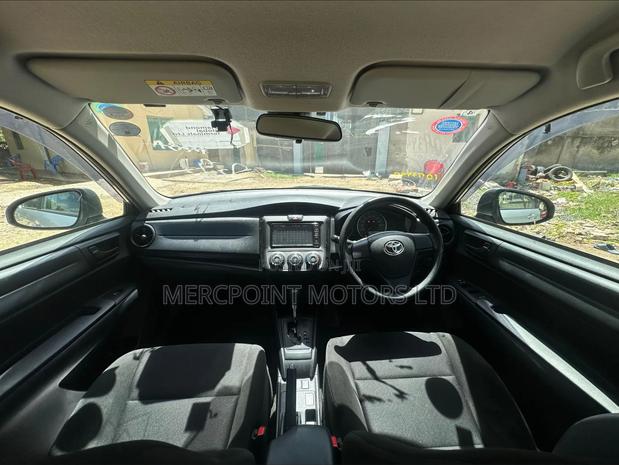 Toyota Axio 2019 Silver
