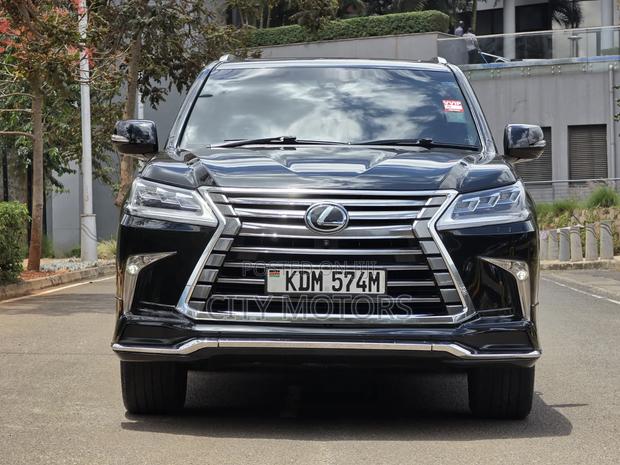 Lexus LX 570 AWD 2016 Black