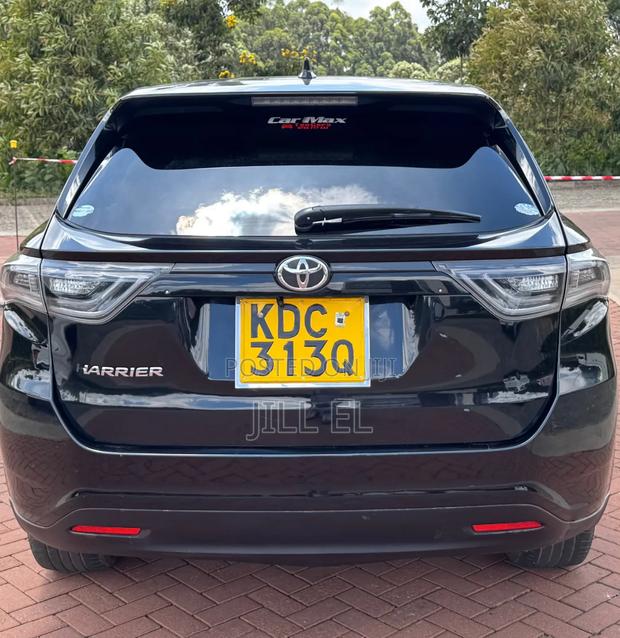 Toyota Harrier 2.0 2014 Black