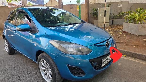 Mazda Demio 2011 Blue