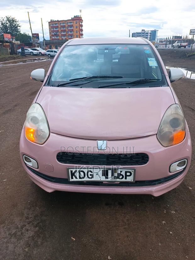 Toyota Passo 2014 Pink