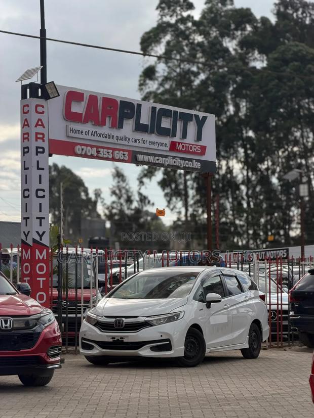 Honda Fit Shuttle 1.5 G 2WD 2019 White