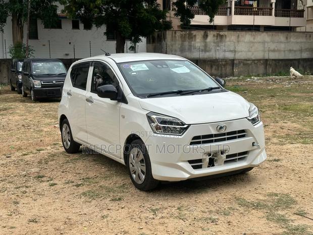 Daihatsu Mira 2019 White