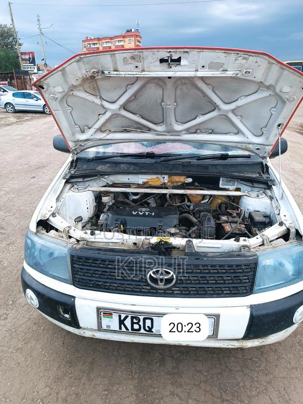 Toyota Probox 2007 White