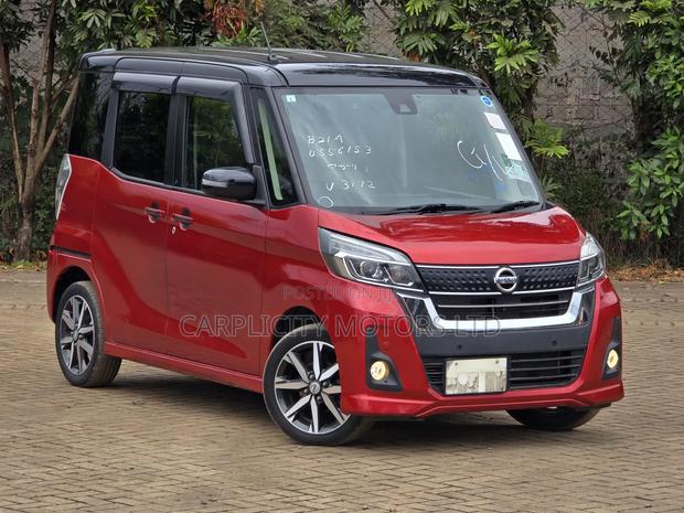 Nissan Dayz Roox 2019 Red