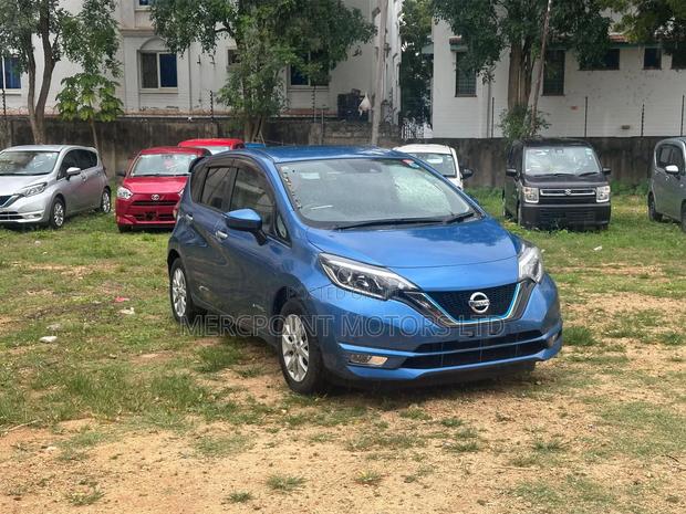 Nissan Note 2019 Blue