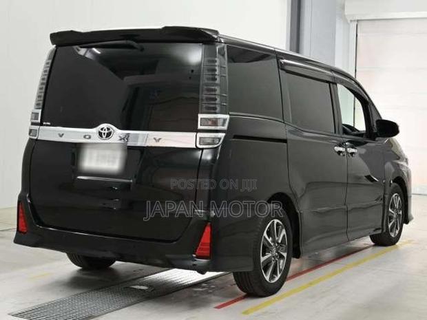 Toyota Voxy 2020 Black