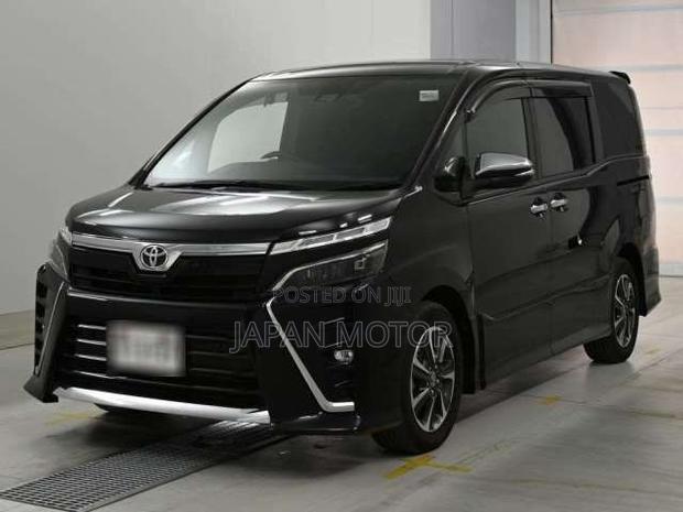 Toyota Voxy 2020 Black