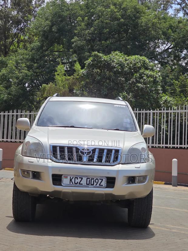 Toyota Land Cruiser Prado 2012 Burgundy