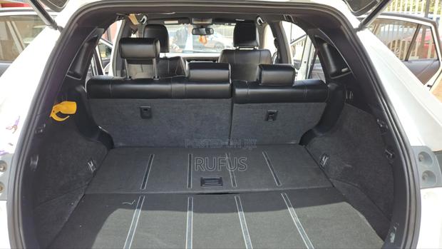 Toyota Harrier 2.0 2015 Pearl