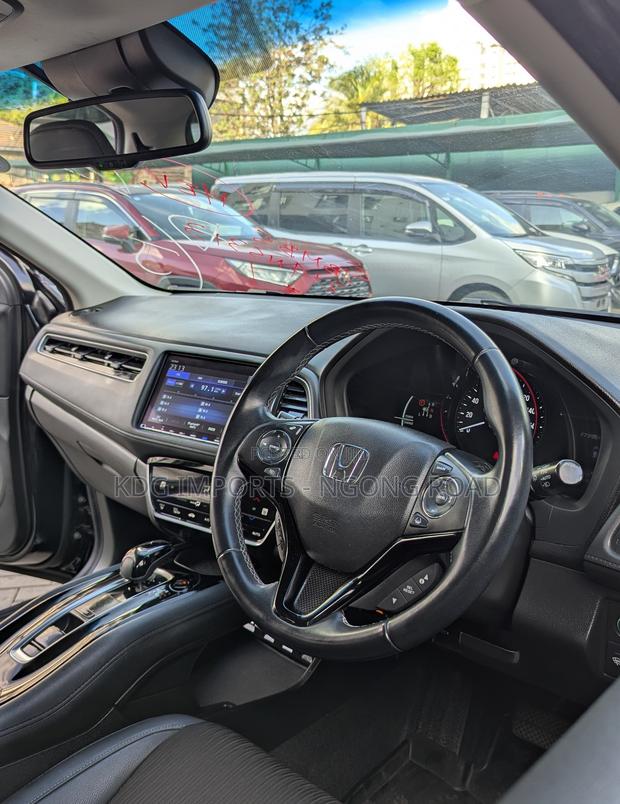 Honda Vezel 2020 Black