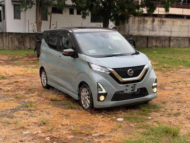 Nissan Dayz 2019 Burgundy