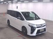 Toyota Voxy 2020 Pearl for sale