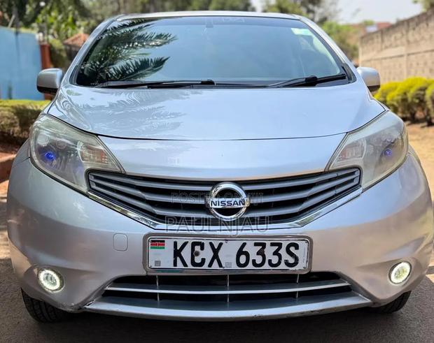 Nissan Note 2012