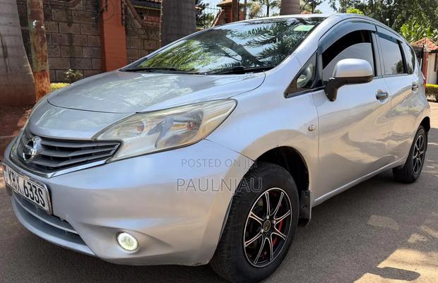 Nissan Note 2012
