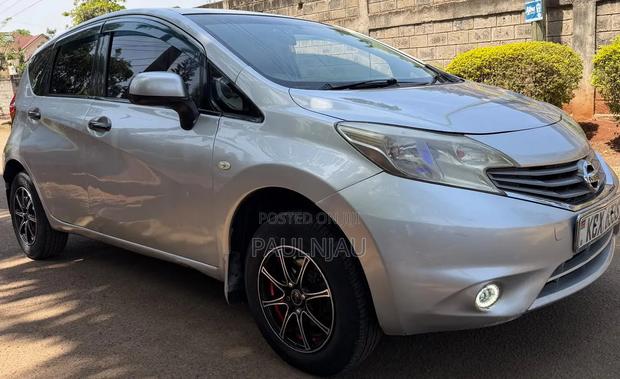Nissan Note 2012