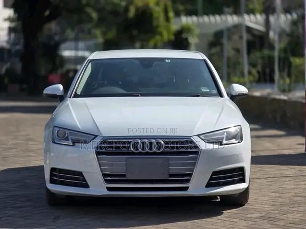 Audi A4 2019 White