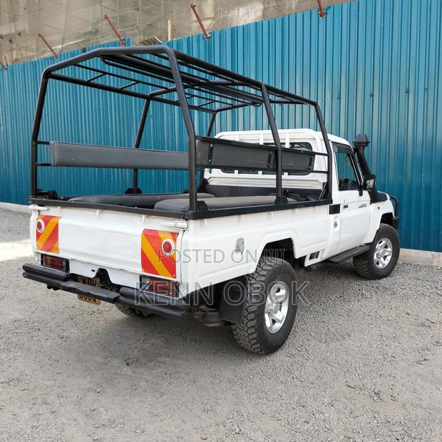 Toyota Land Cruiser 79 Series 2016 White