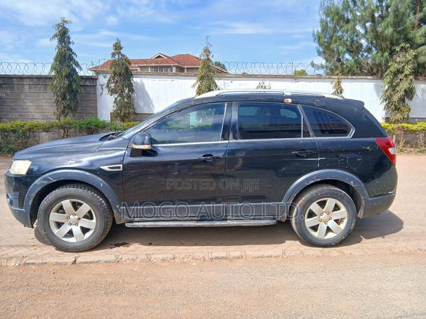 Chevrolet Captiva 2013 Black