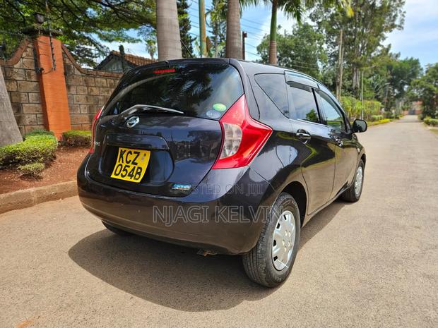 Nissan Note 2013 Burgundy