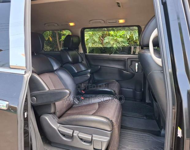 Nissan Elgrand 2017 Black