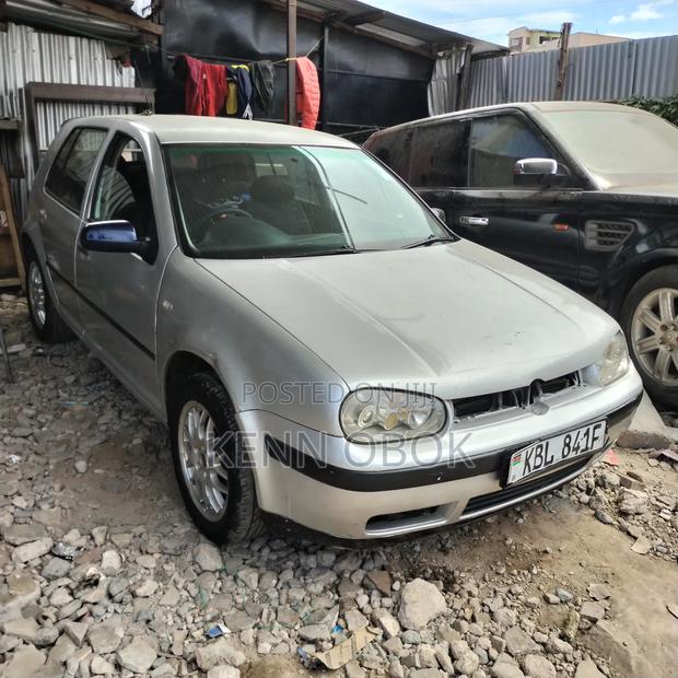 Volkswagen Golf 1.6 Automatic 2003 Silver