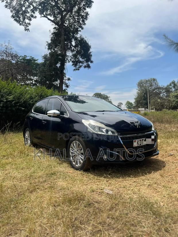 Peugeot 208 2017 Purple
