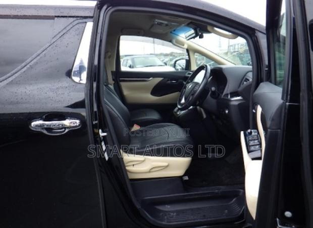 Toyota Alphard 2019 Matt Black
