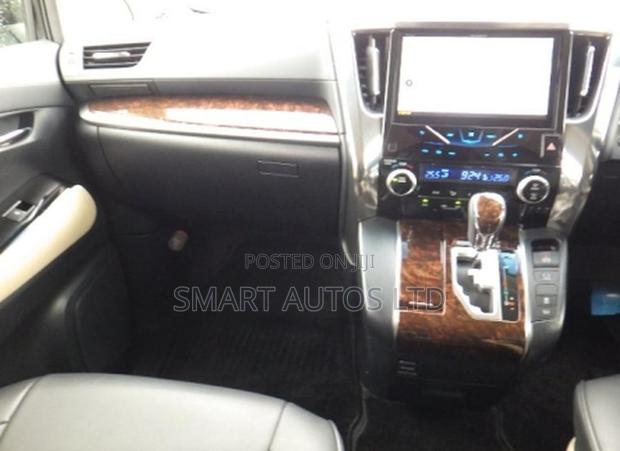 Toyota Alphard 2019 Matt Black