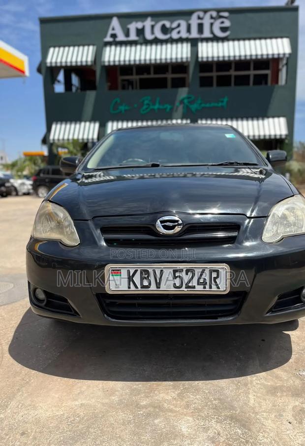 Toyota Corolla RunX 2006 Black