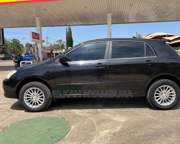 Toyota Corolla RunX 2006 Black