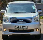 Toyota Noah 2012 for sale