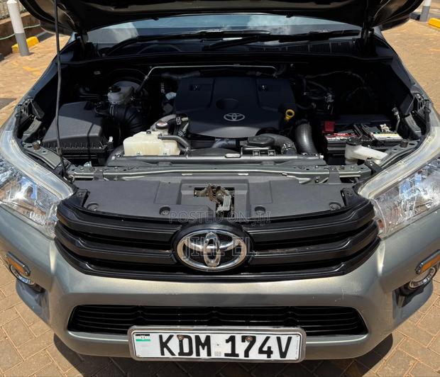 Toyota Harrier G 2023 Gray